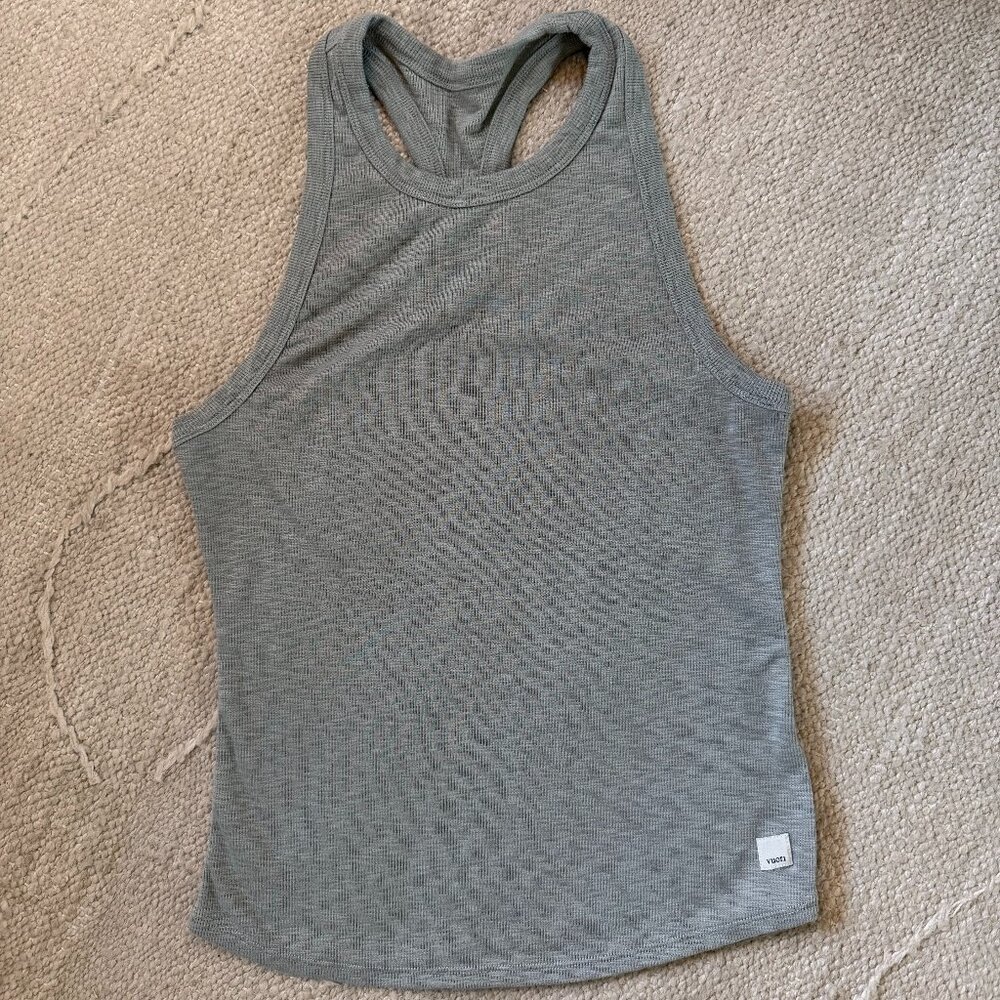 Vuori Ribbed Tank Small Gray Racerback Athletic